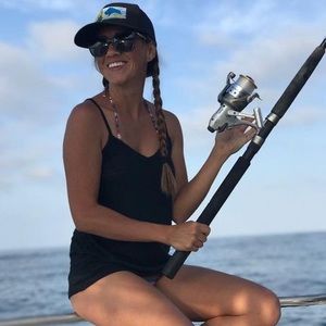 Meet your Posher, Cassandra